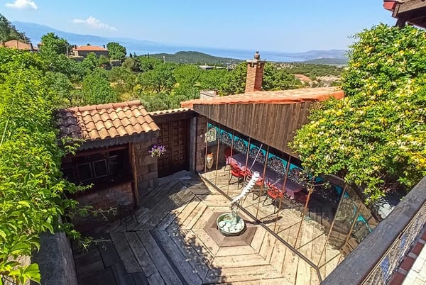 Biber Evi Butik Otel — Konaklama · Behramkale (Assos) Assos Ayvacık
