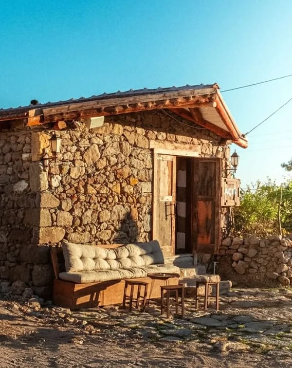Kafe Mera — Kafe · Cemaller Assos Ayvacık